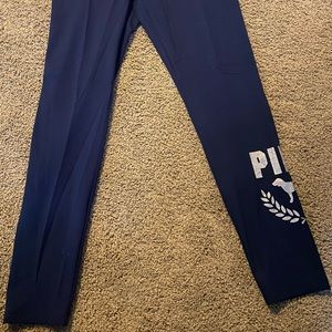 Victoria’s Secret pink leggings